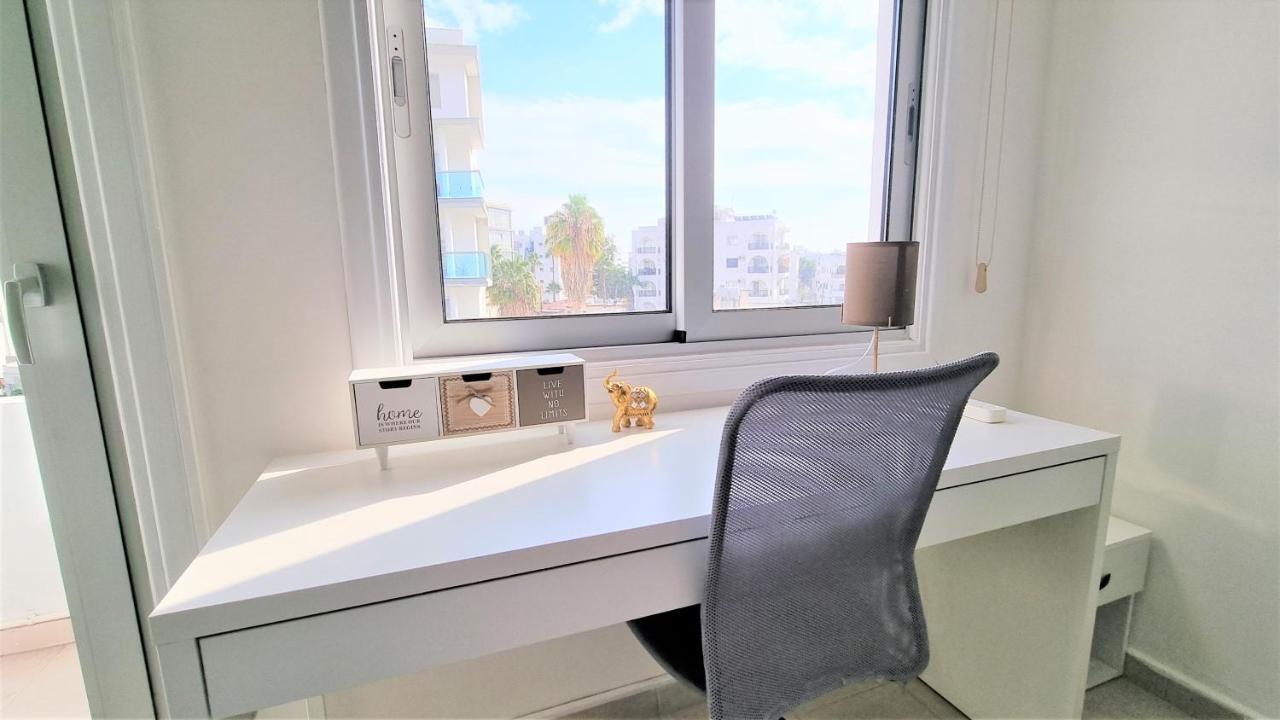 Spacious Lightflooded 2Br Apt / Near Center & Harbour Λάρνακα Εξωτερικό φωτογραφία