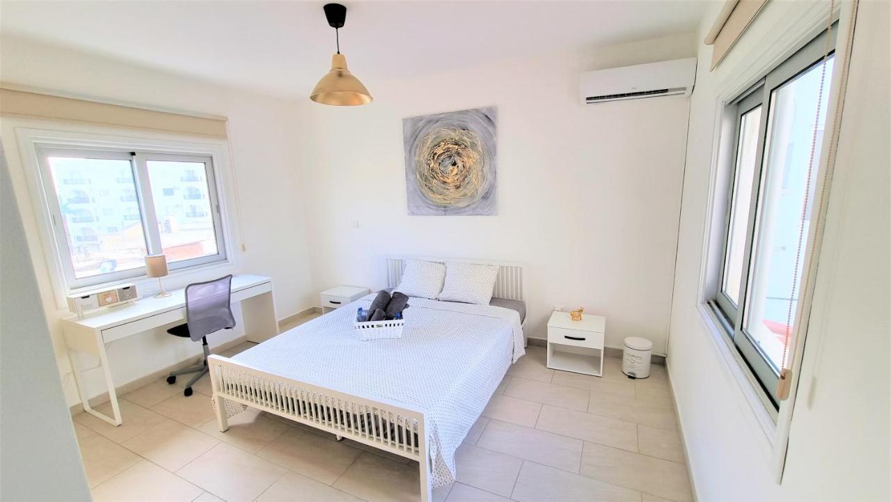 Spacious Lightflooded 2Br Apt / Near Center & Harbour Λάρνακα Εξωτερικό φωτογραφία