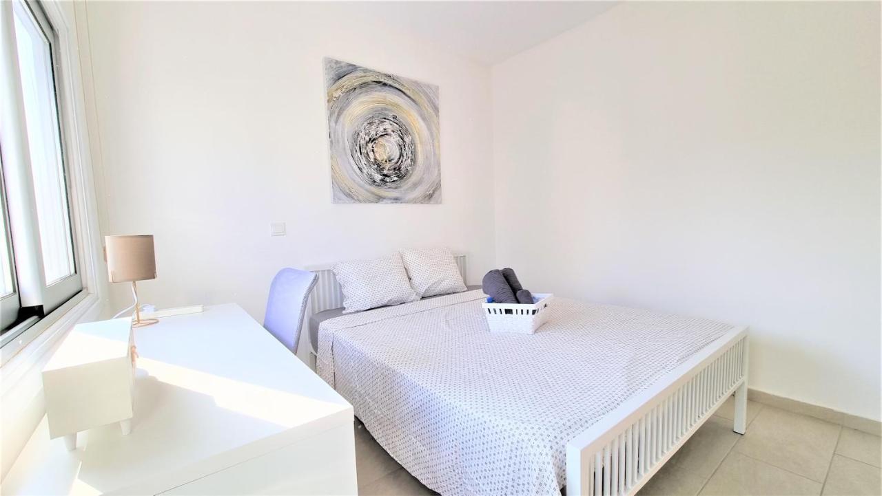 Spacious Lightflooded 2Br Apt / Near Center & Harbour Λάρνακα Εξωτερικό φωτογραφία